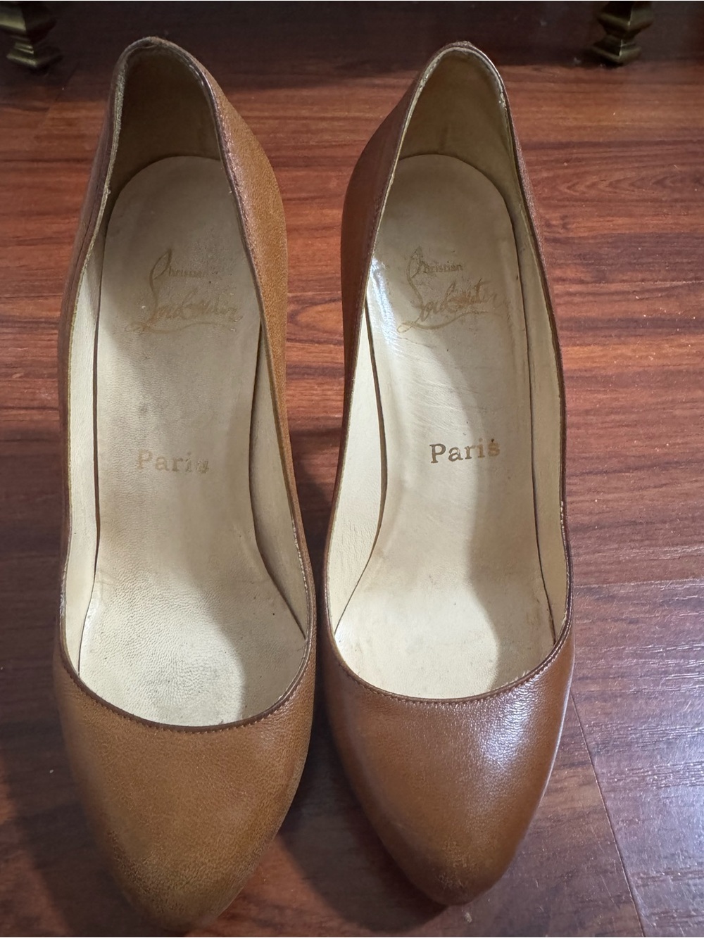 Christian Louboutin Women’s Tan/Brown Round- Pointed Leather Pumps